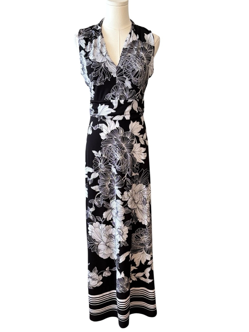 WHBM Black & White Tropical Floral Sleeveless Maxi Dress Size XS